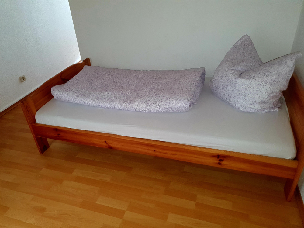 Schlafzimmer 2